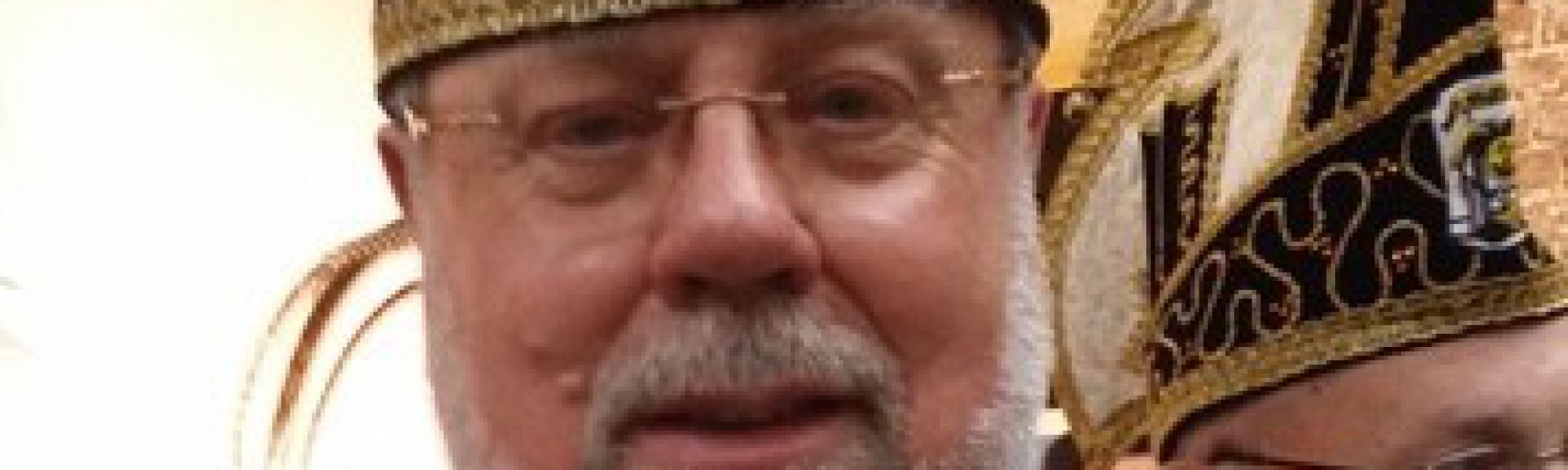 Eddy Mensink ontvangt de Bronzen Eileuver