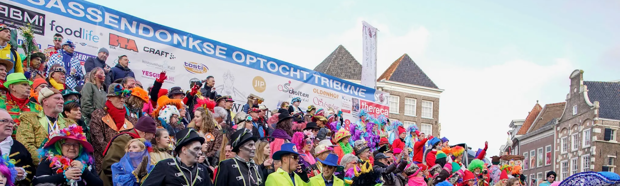 SOT-Tribune ook dit jaar op de Grote Markt.