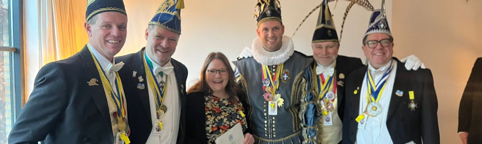 Anita Tingen Orde van Verdienste in Goud